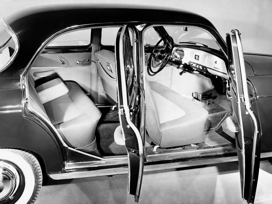  Fiat 1400 B 1956 года  (фото 2 из 3)